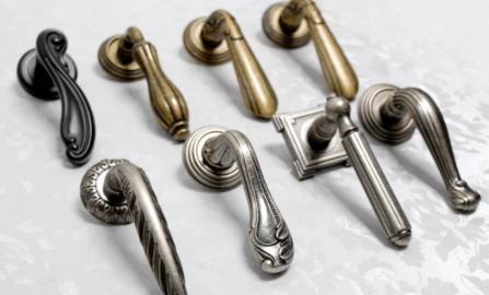 Тянуть ручки против Дверные ручки